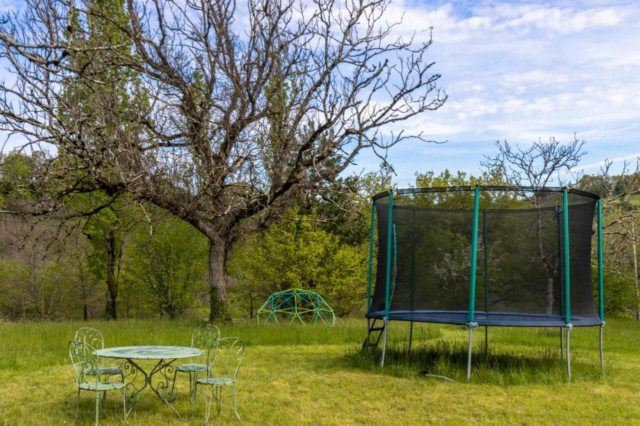 Paulin Maison Typique Perigourdine Avec Piscine מראה חיצוני תמונה